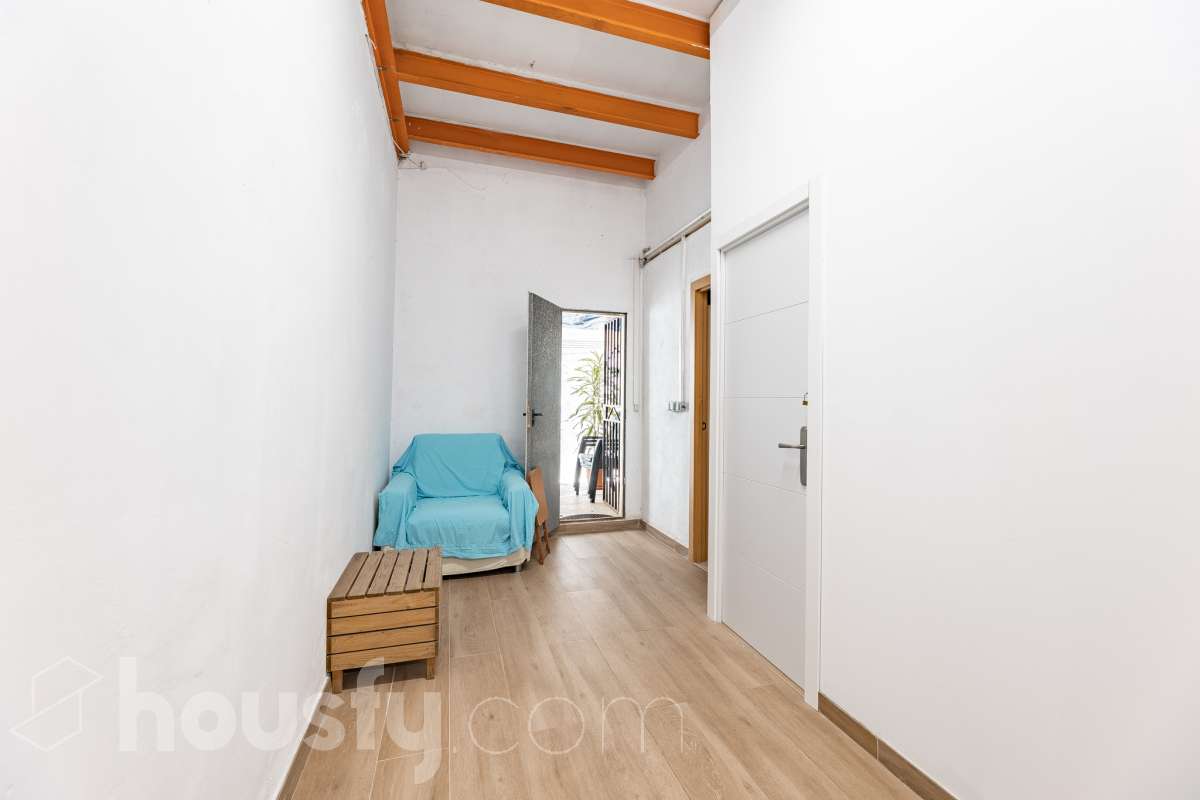 Local en venta en Carrer Llobregat,  L'Hospitalet de Llobregat-4