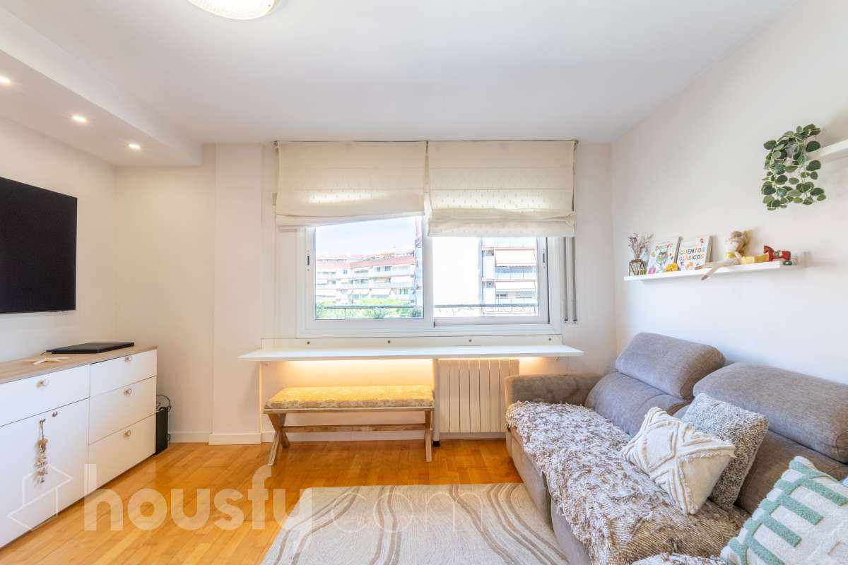 Piso en venta en Rambla Josep Maria Jujol,  Sant Joan Despí-2