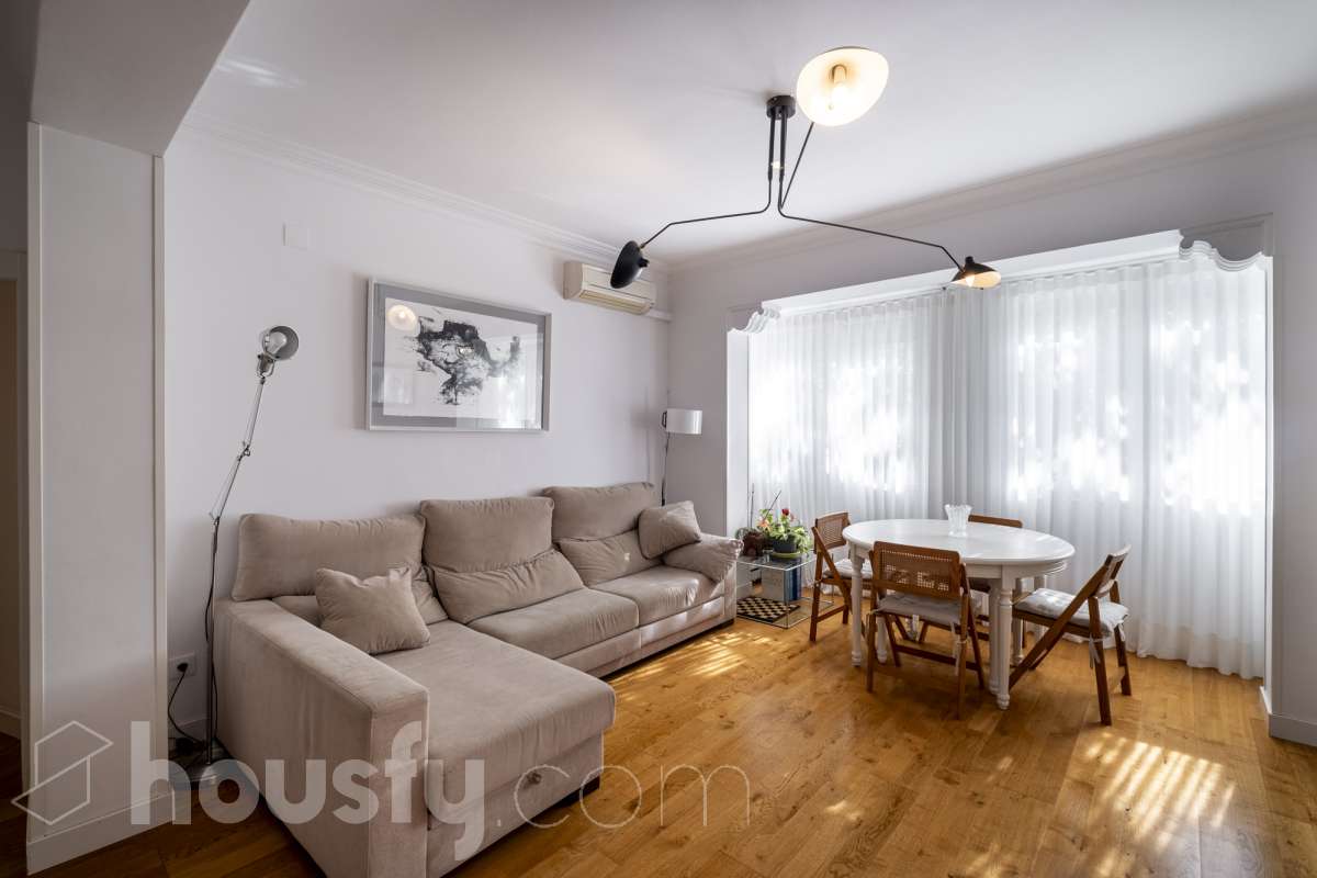 Piso en venta en Carrer de València, Eixample, Barcelona-1