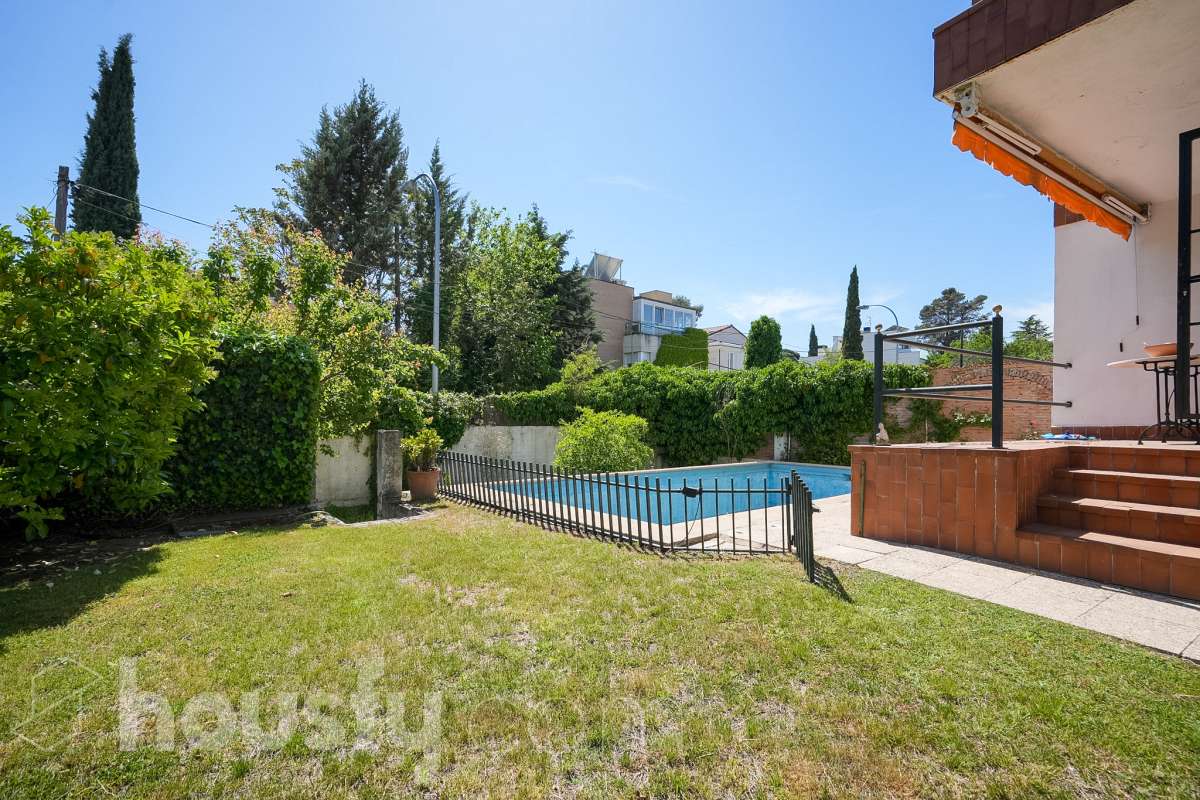 Casa en venta en Avenida de la Victoria, Moncloa, Madrid-4