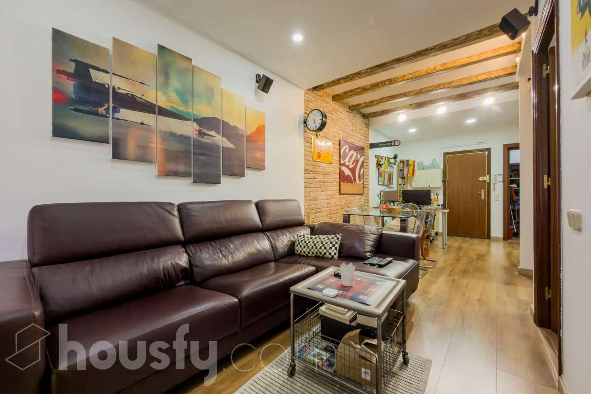 Piso en venta en Carrer de les Pedreres, Sants-Montjuïc, Barcelona-1