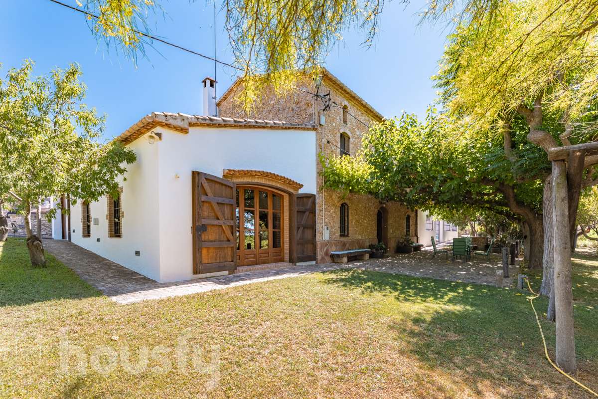 Casa en venta en Masia Cal xic girald,  Castellví de la Marca-0
