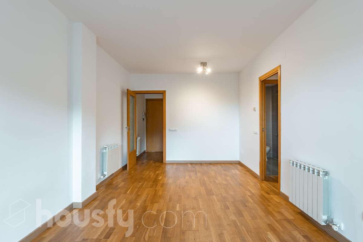 Piso en venta en Carrer Joan Salvat-Papasseit,  Sant Cugat del Vallès-3