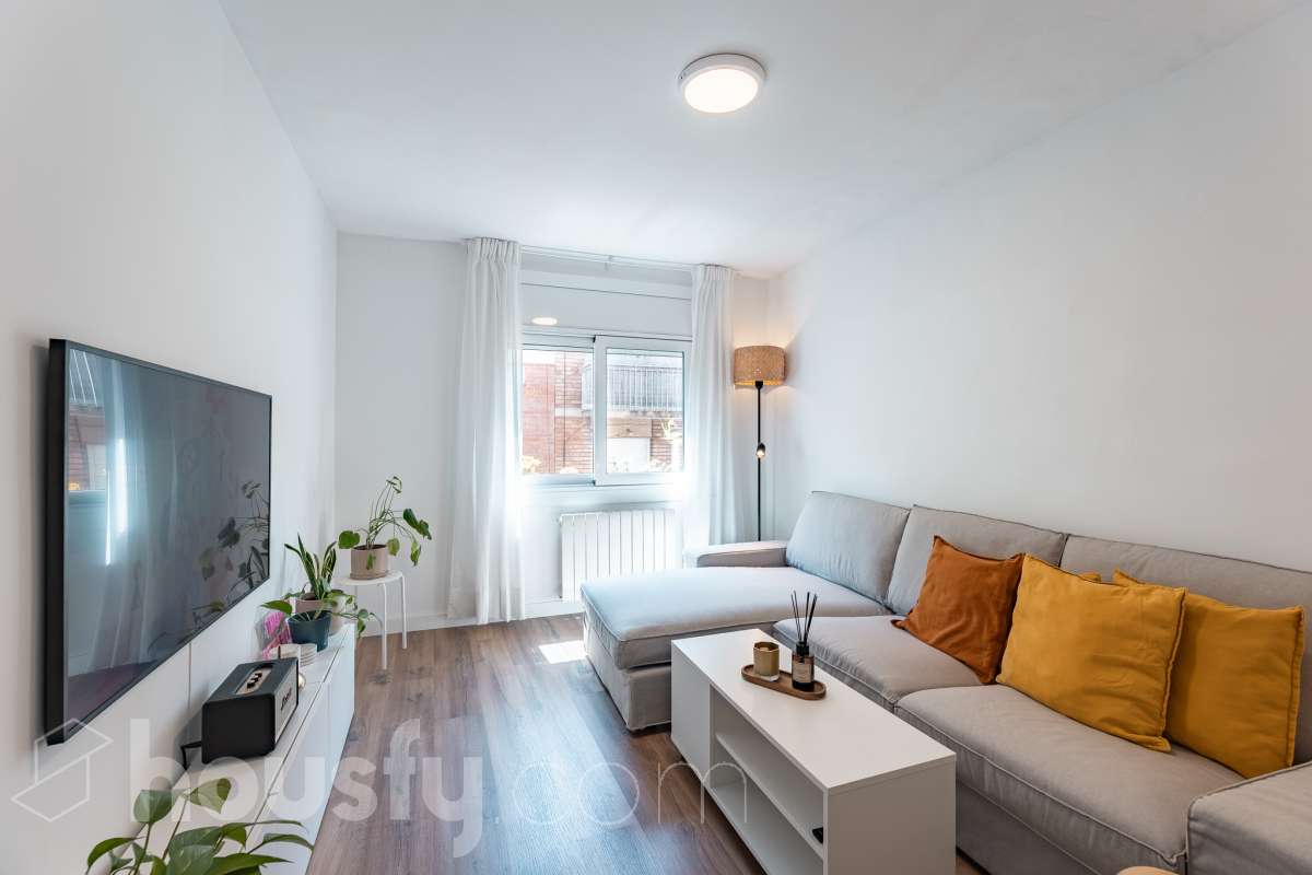 Piso en venta en Calle Granollers, Horta Guinardó, Barcelona-0