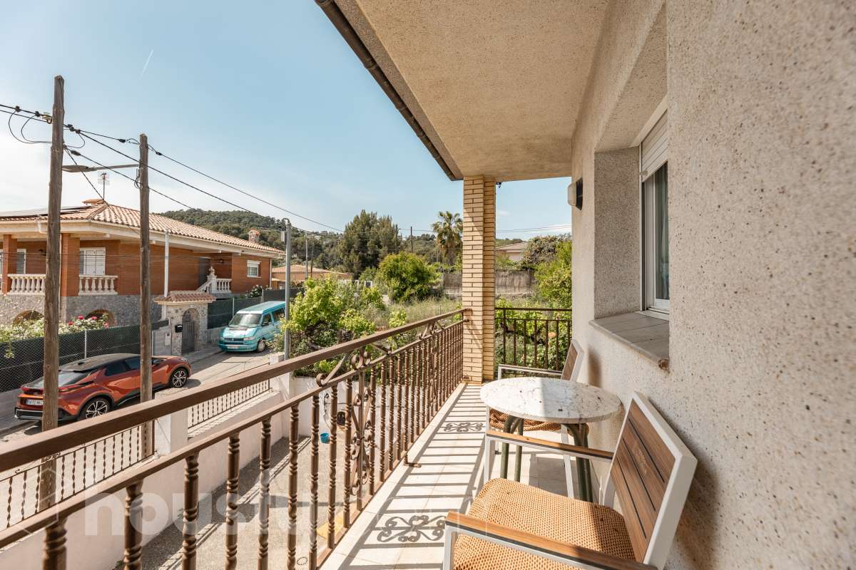Casa en venta en Calle Lucena,  Sant Vicenç Dels Horts-4