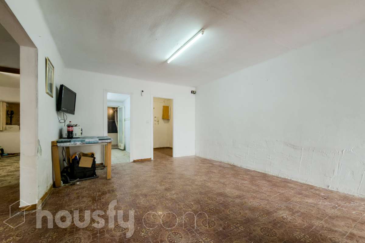 Piso en venta en Carrer de Beethoven,  Santa Coloma de Gramenet-2