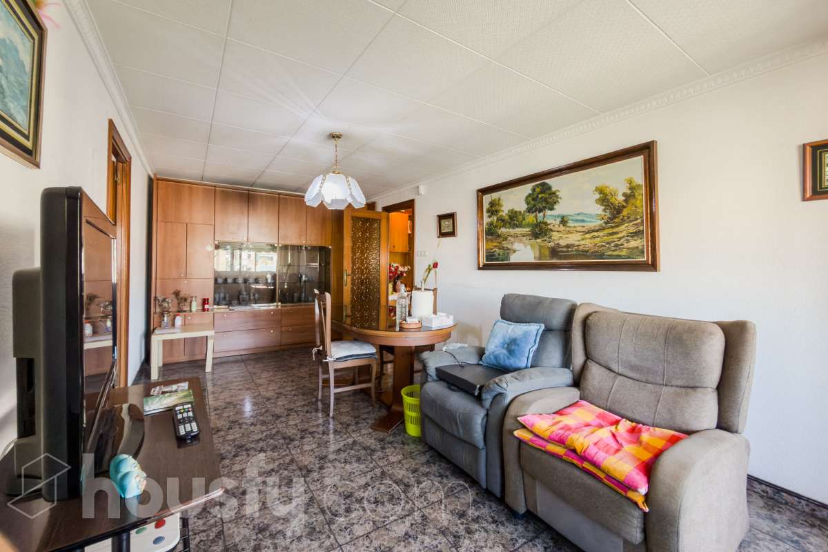 Piso en venta en Carrer de Puigcerdà, Sant Martí, Barcelona-1