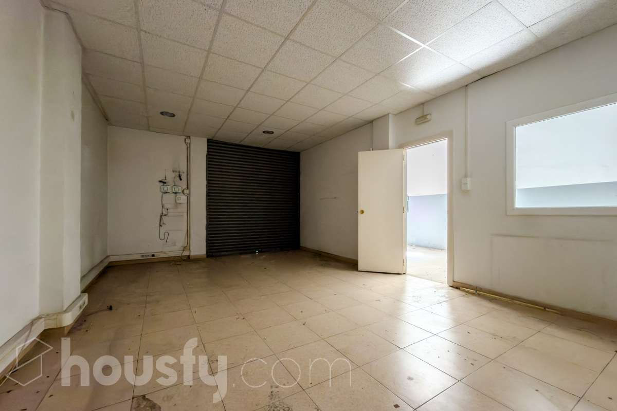 Local en venta en Calle Barcelona,  Sant Adriá de Besós-1