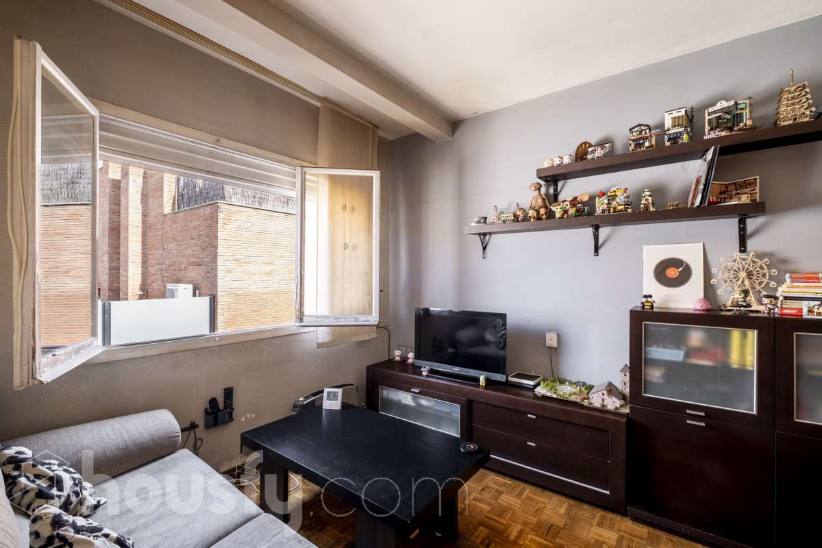 Piso en venta en Carrer del Taquígraf Garriga, Les Corts, Barcelona-1