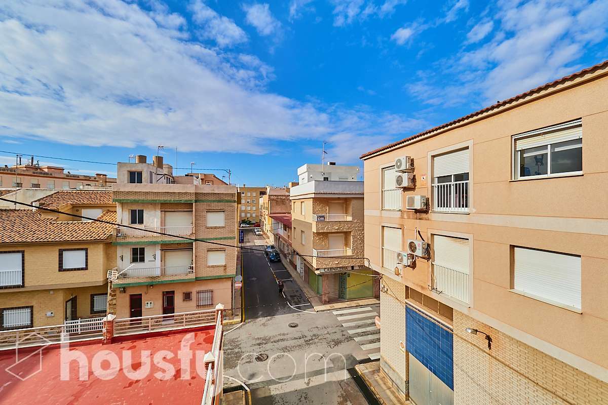Piso en venta en Calle Berlin,  San Pedro del Pinatar-0
