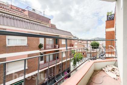 Piso en venta en Carrer d'Amílcar, El Guinardó, Barcelona-0