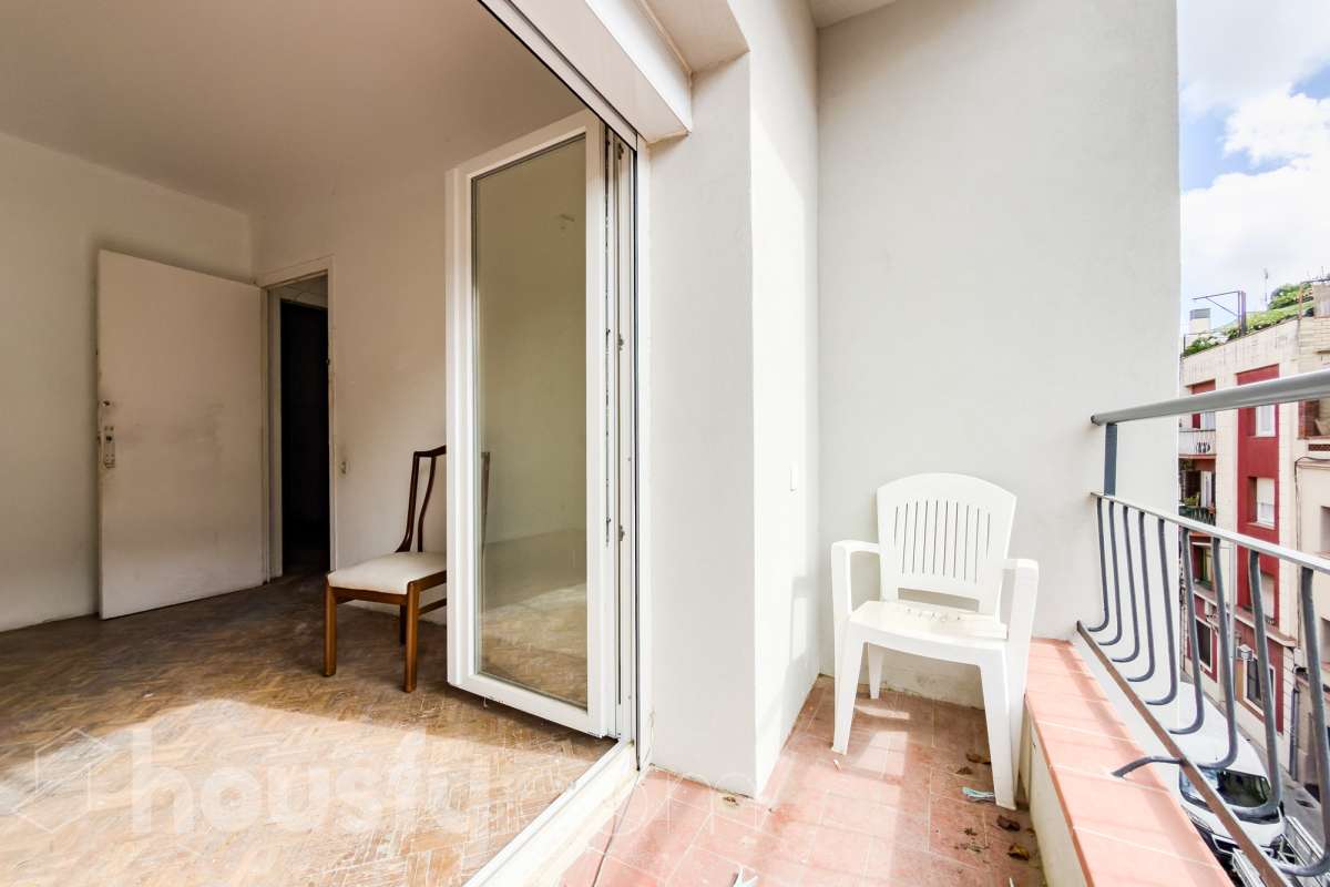 Piso en venta en Carrer d'Amílcar, Horta Guinardó, Barcelona-1