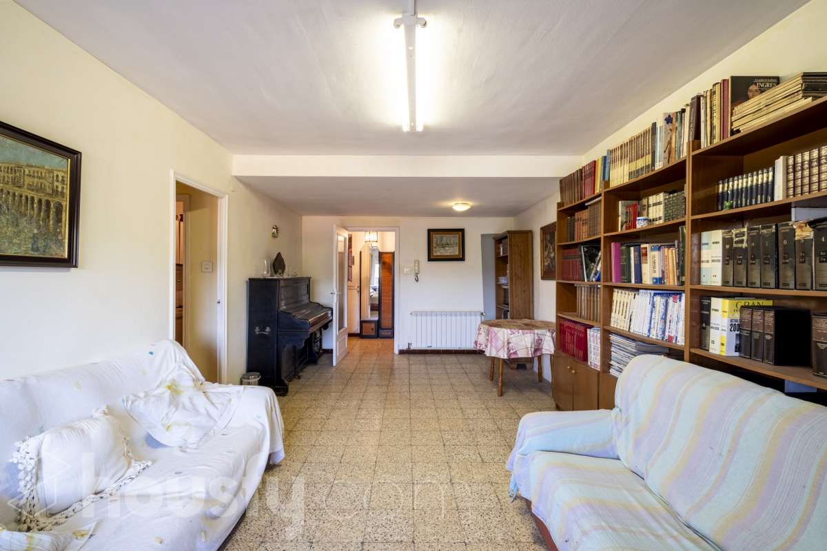 Piso en venta en Calle Montblanc, Sud, Terrassa-3