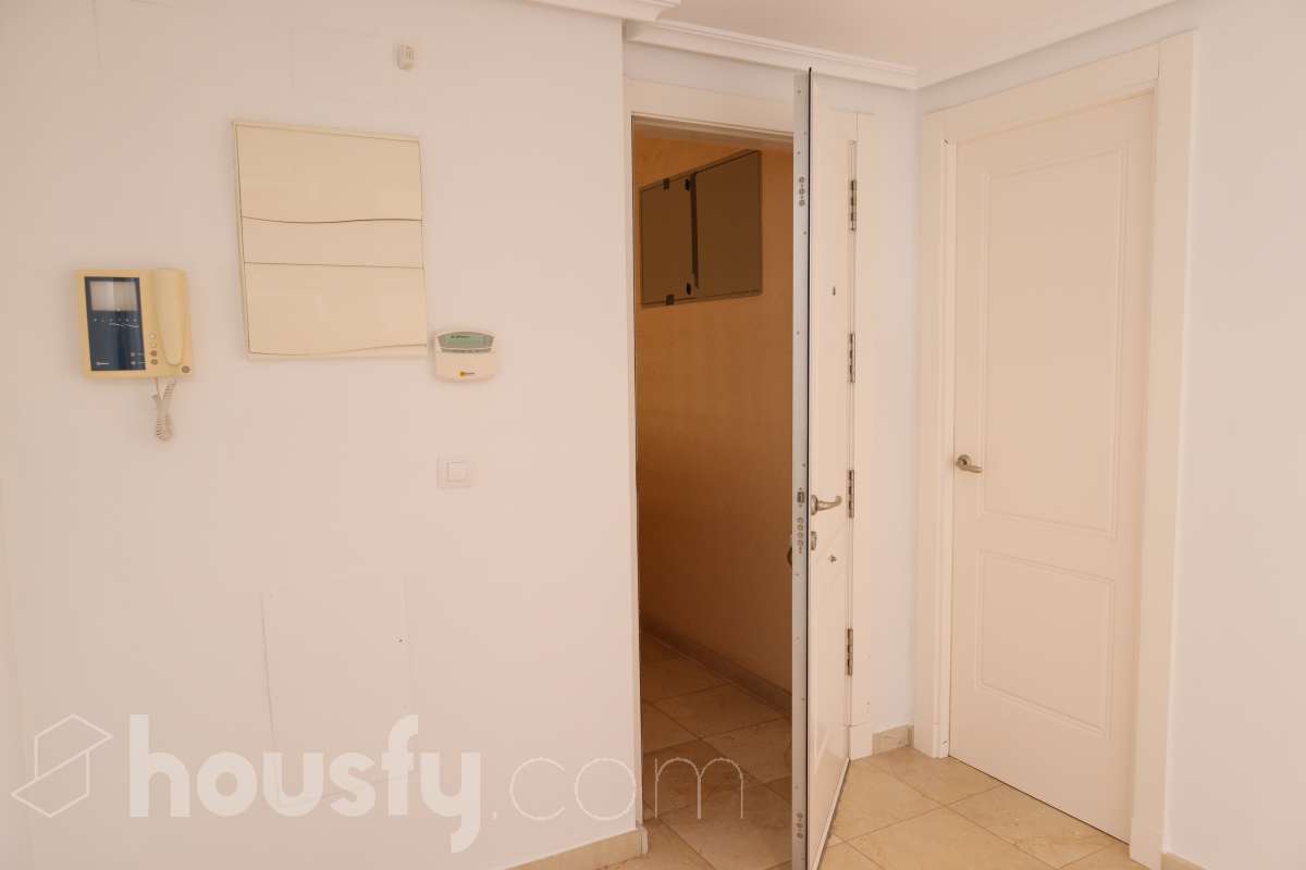 Piso en venta en Calle Alemania,  Altea-1