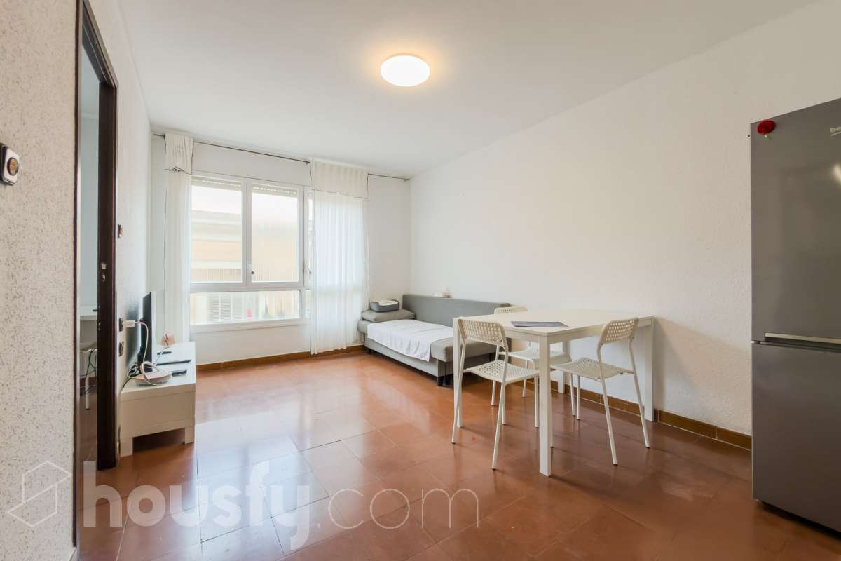 Piso en venta en Carrer de la Reina Amàlia, Ciutat Vella, Barcelona-1