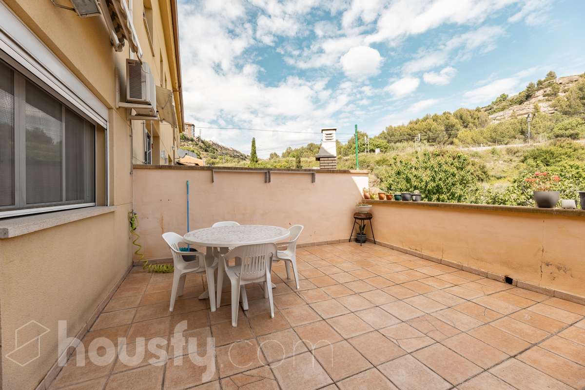 Casa en venta en Calle Llobregat,  Manresa-2