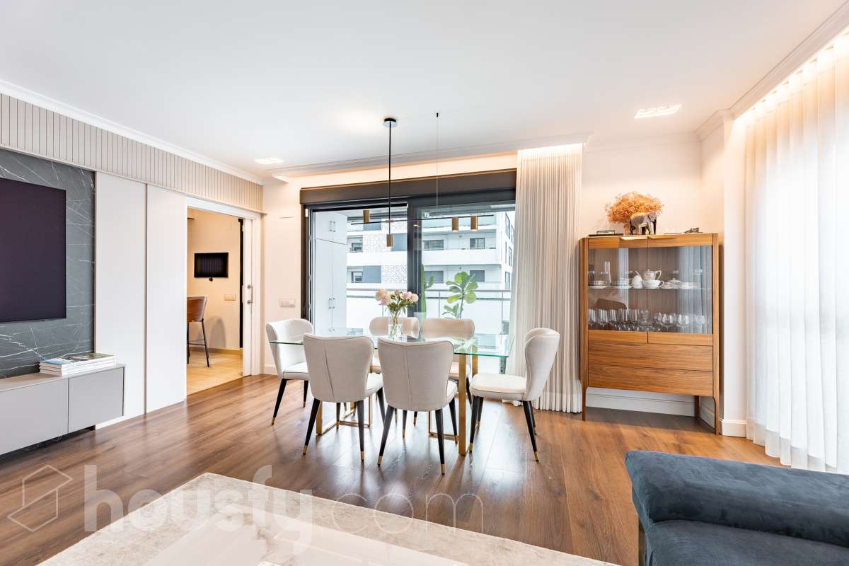Piso en venta en Carrer de Francesca Cortès i Vives,  Sant Just Desvern-1