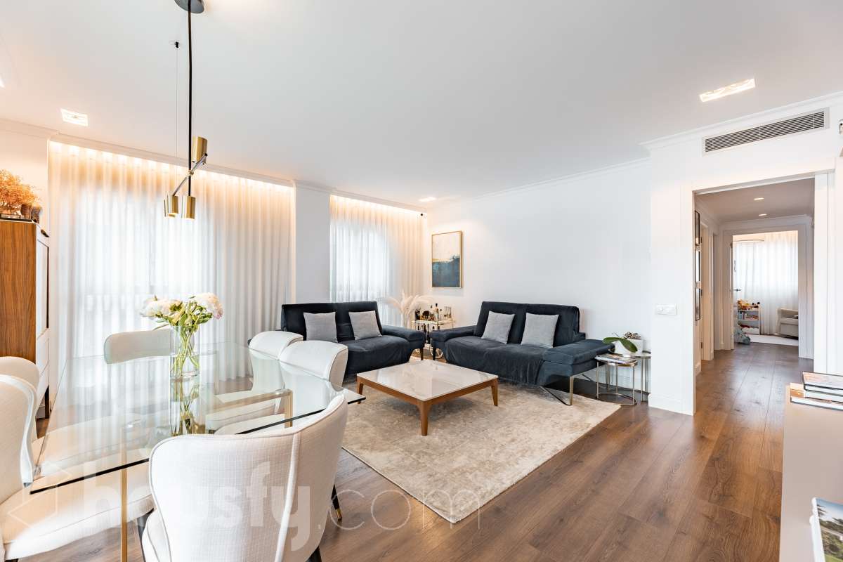 Piso en venta en Carrer de Francesca Cortès i Vives,  Sant Just Desvern-4
