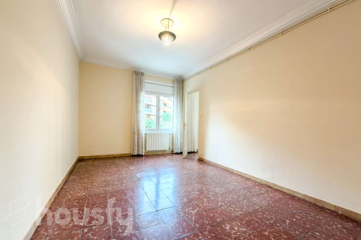 Piso en venta en Carrer de Mandoni, Sants-Montjuïc, Barcelona-2