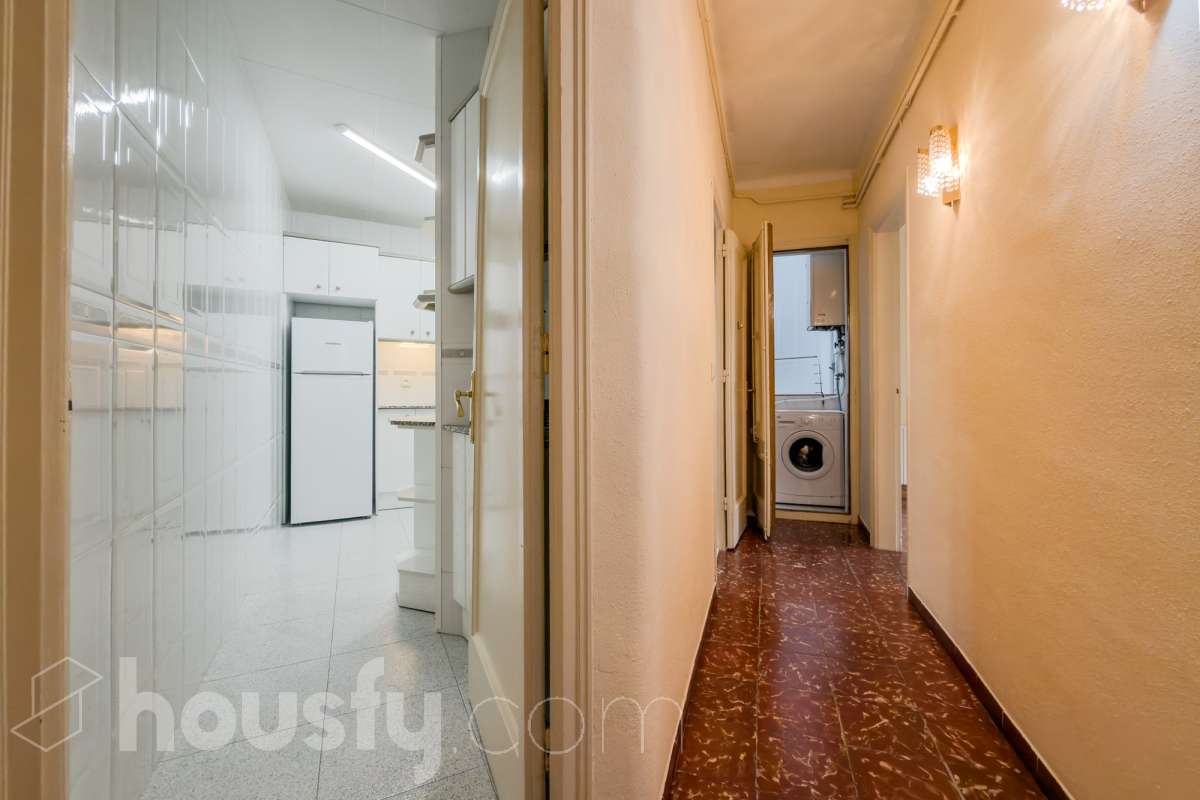 Piso en venta en Carrer de Mandoni, Sants-Montjuïc, Barcelona-4