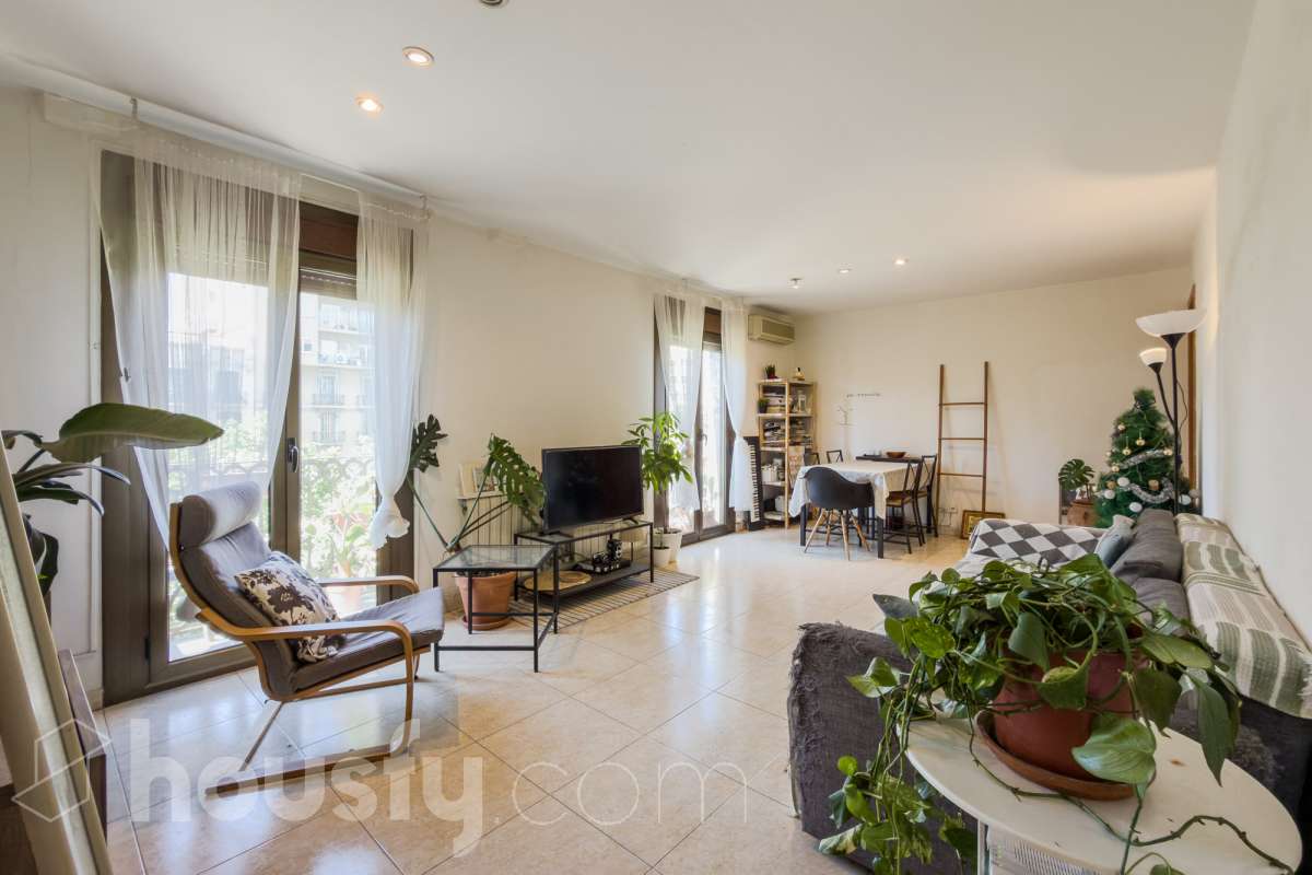 Piso en venta en Gran via Corts catalanes, Eixample, Barcelona-1