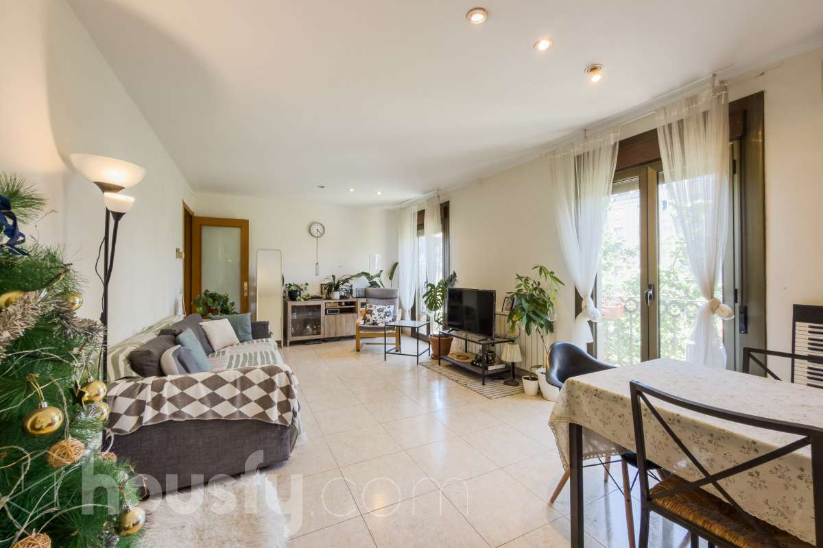 Piso en venta en Gran via Corts catalanes, Eixample, Barcelona-0