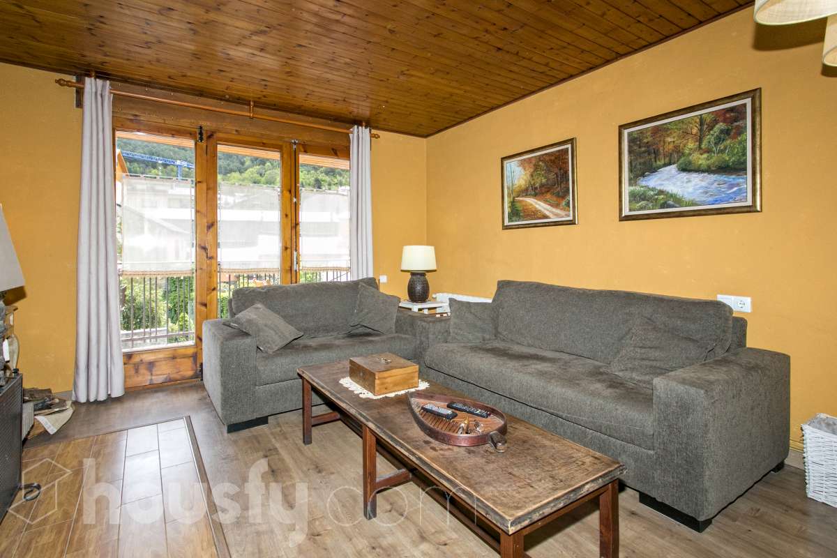 Piso en venta en Carrer Orient,  Alp-0