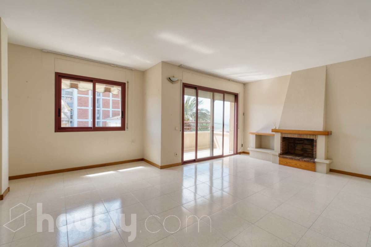Piso en venta en Avinguda Mossèn Jaume Soler,  Calafell-0