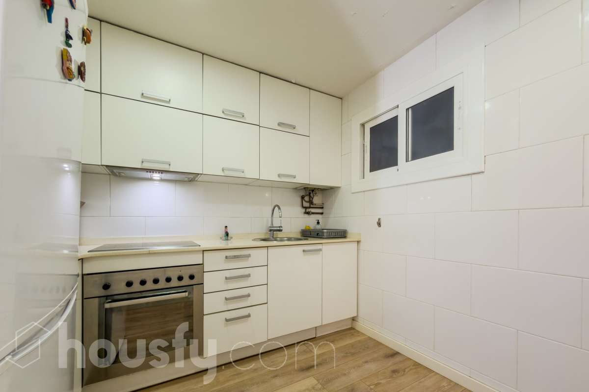 Piso en venta en Calle Selva de Mar, Sant Martí, Barcelona-0