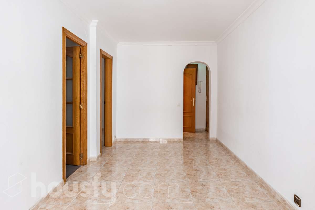 Piso en venta en Carrer del Canigó, Horta Guinardó, Barcelona-4