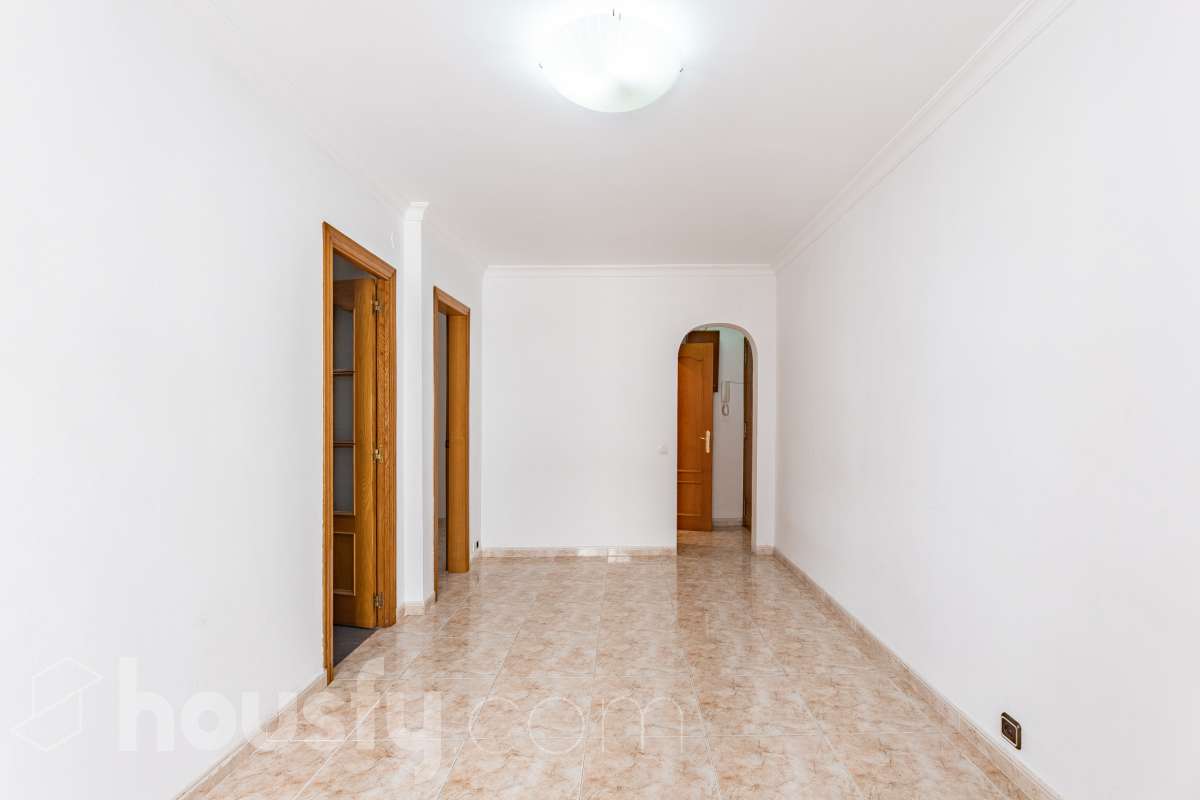 Piso en venta en Carrer del Canigó, Horta Guinardó, Barcelona-3