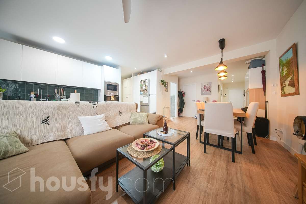 Piso en venta en Calle Marques de Jura Real, Carabanchel, Madrid-1