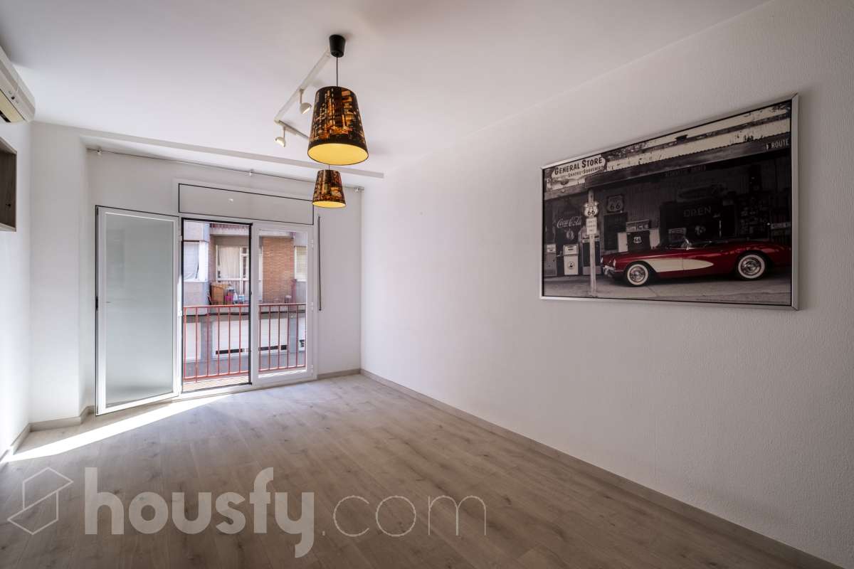 Piso en venta en Paseo Fabra i puig, Nou Barris, Barcelona-1