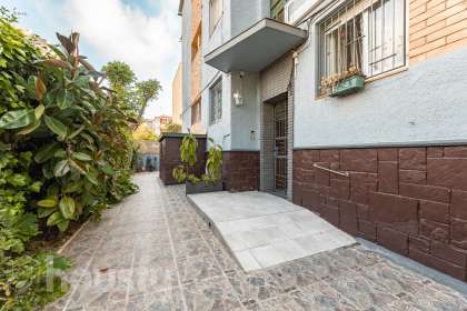 Piso en venta en Paseo Ferrocarril, Baixador, Castelldefels-0