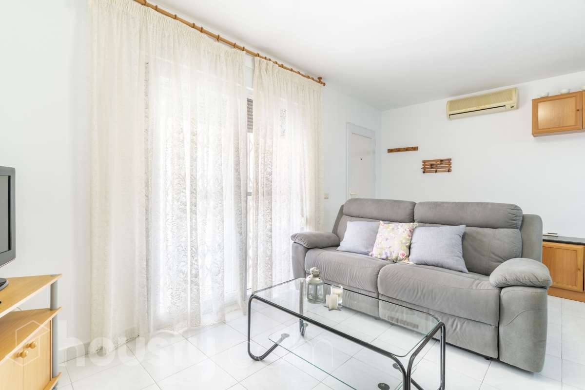 Casa en alquiler en Gran Avinguda Jaume I,  Benicasim/Benicàssim-2