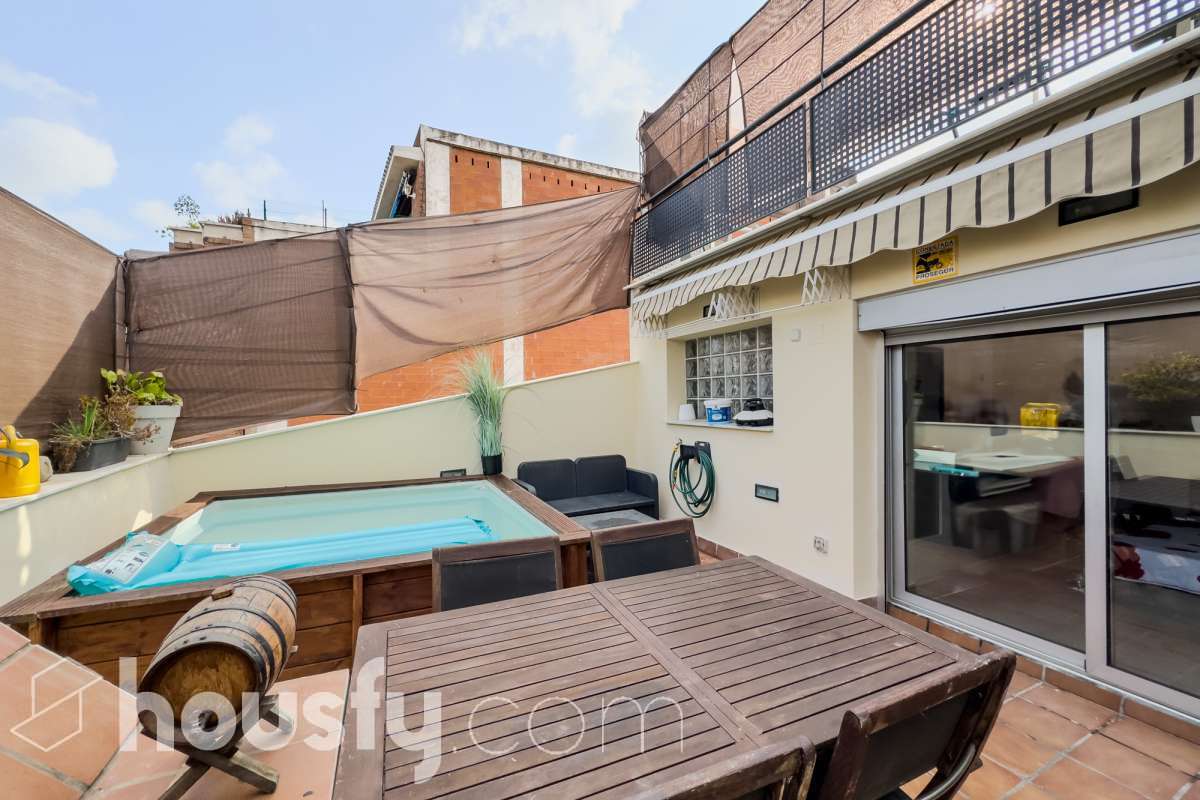 Ático en venta en Calle Francesc Layret,  Badalona-1