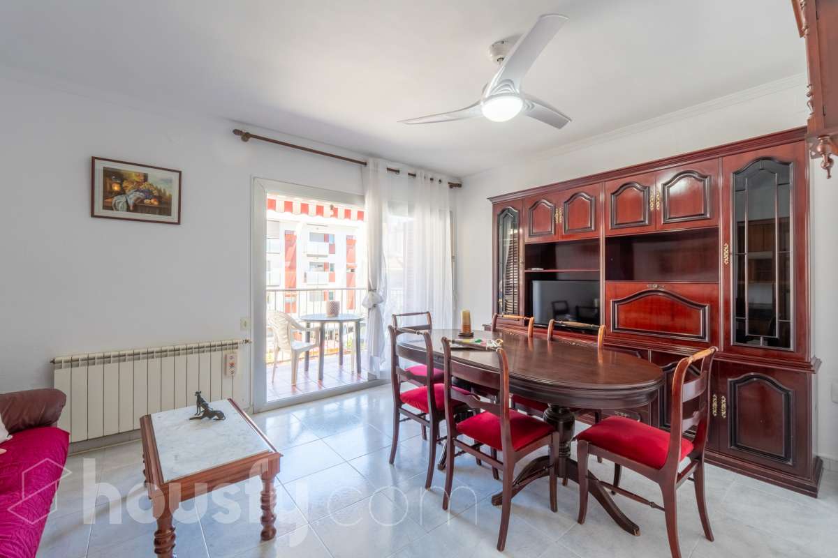 Piso en venta en Rambla Pau,  Vilanova i la Geltrú-1