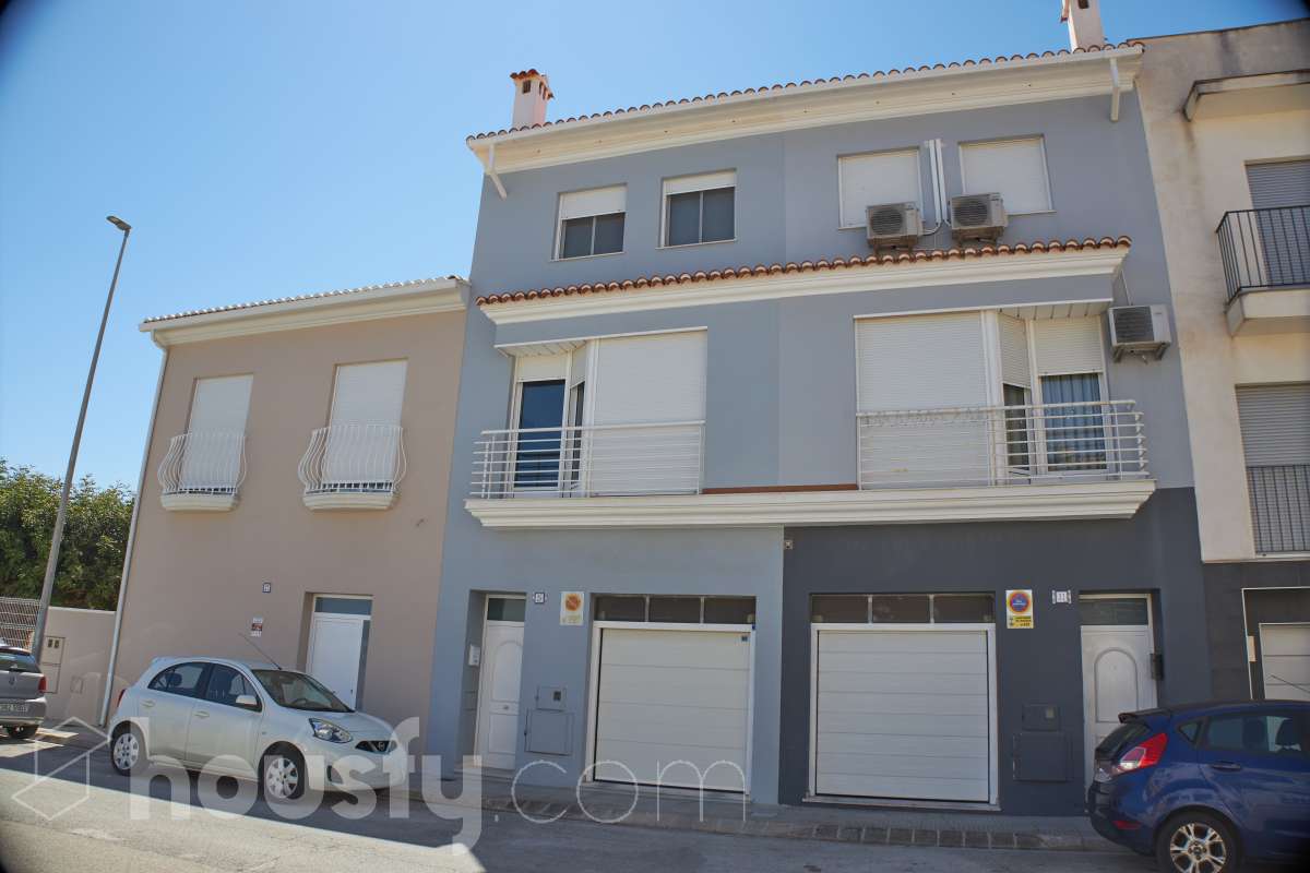 Calle PALOMA, Miramar