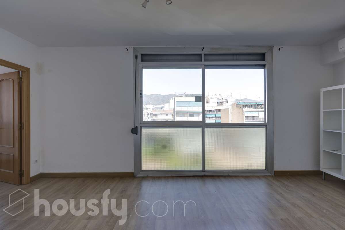 Piso en venta en Gran Via de Lluís Companys,  Premiá de Mar-1