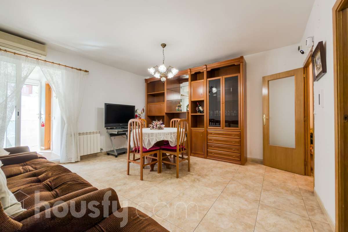 Piso en venta en Calle Pedro antonio de alarcon,  Badalona-3