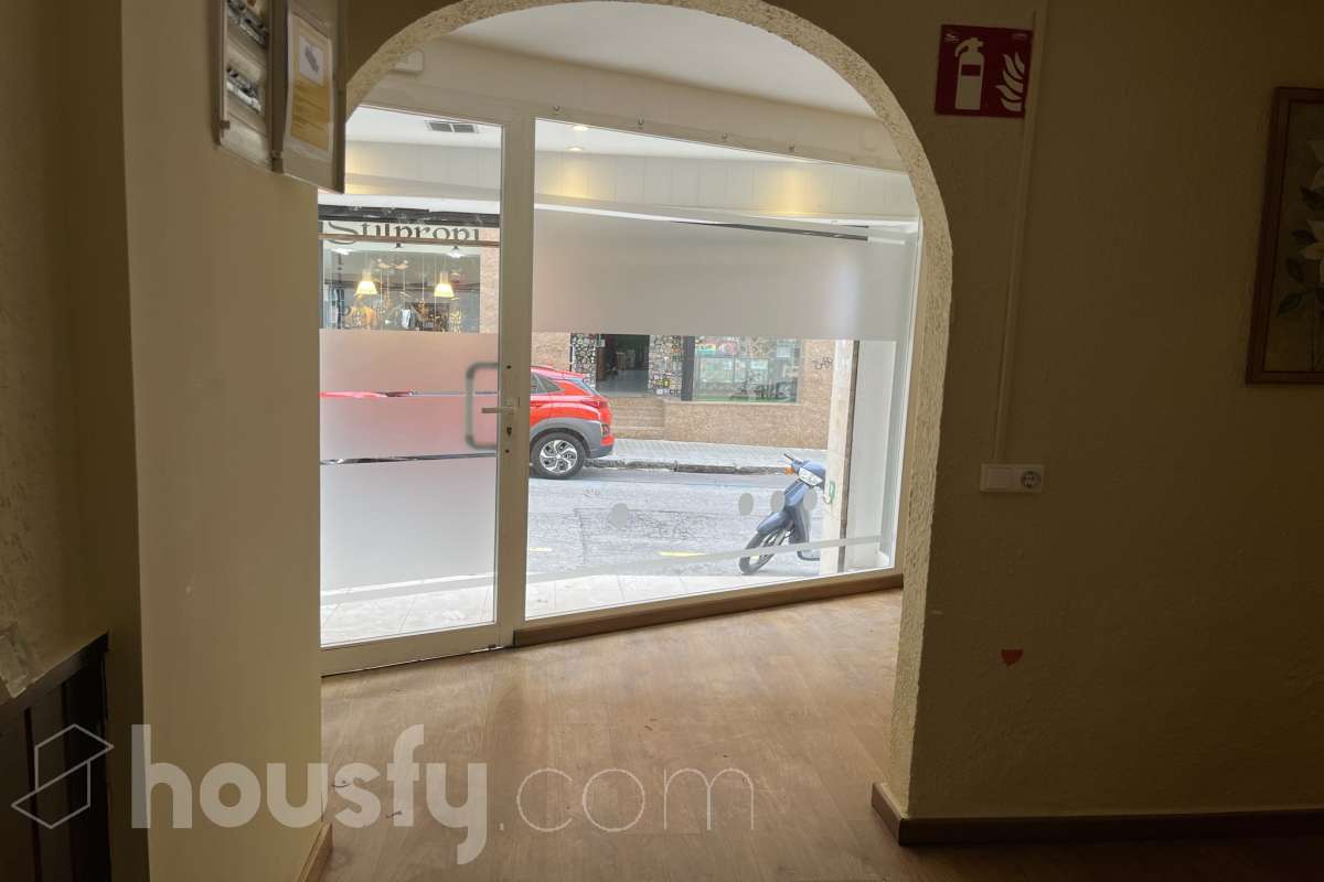 Local en alquiler en Carrer de la Marina,  Premiá de Mar-0