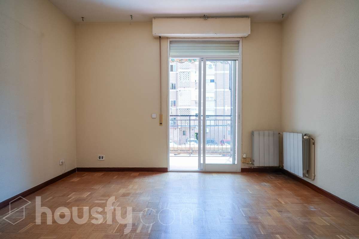 Piso en venta en Calle de Ofelia Nieto, Moncloa, Madrid-2