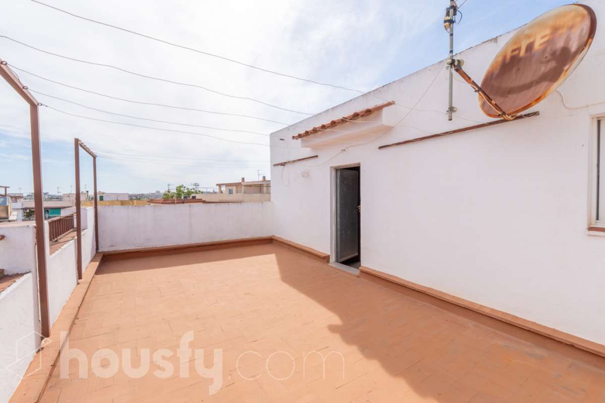 Piso en venta en Calle Roger de lluria,  Sant Pere de Ribes-1