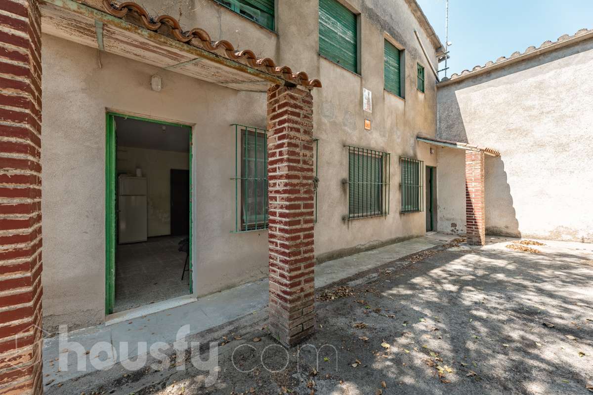 Casa en venta en Calle Casetes nadal,  Torrelavit-2