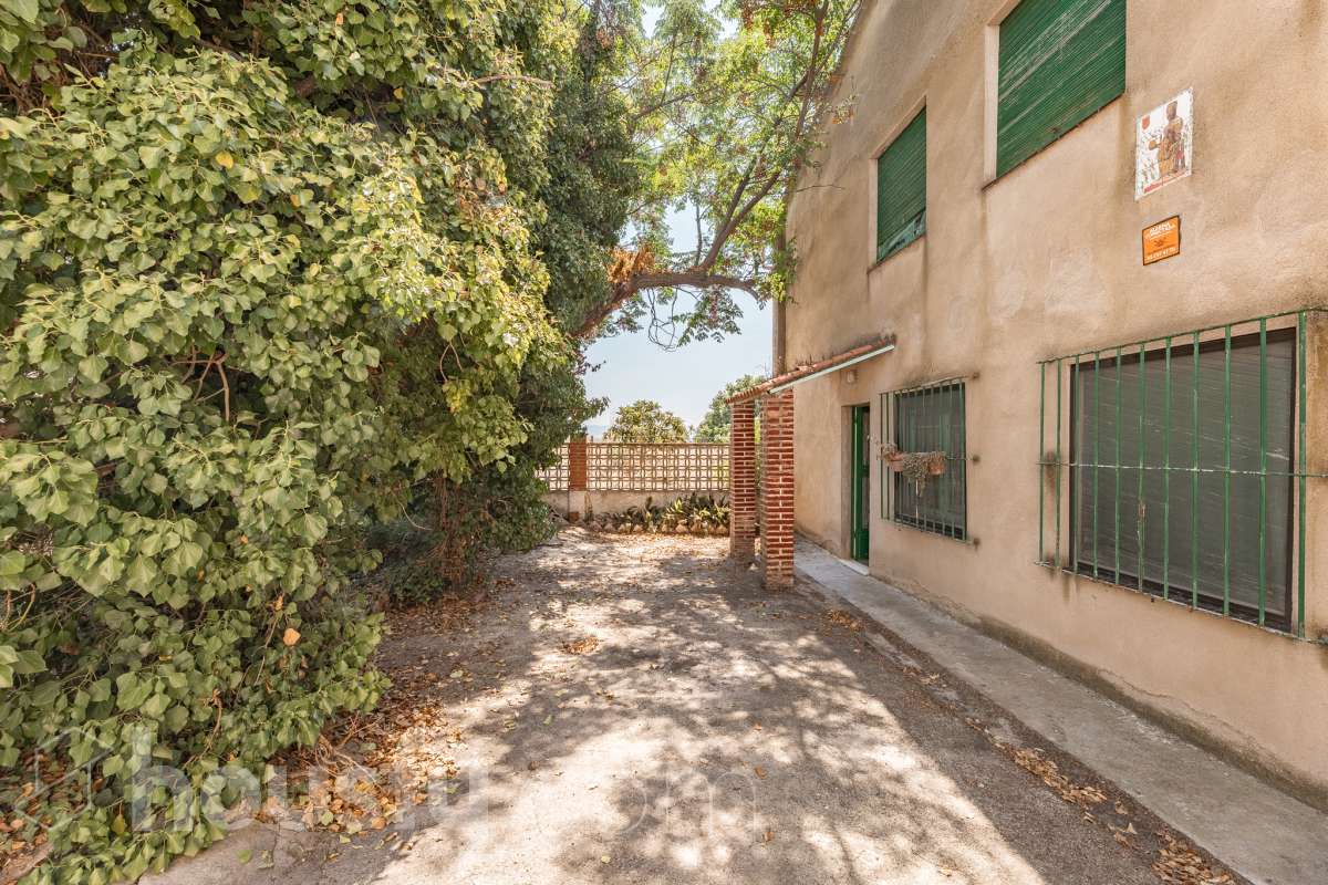 Casa en venta en Calle Casetes nadal,  Torrelavit-1