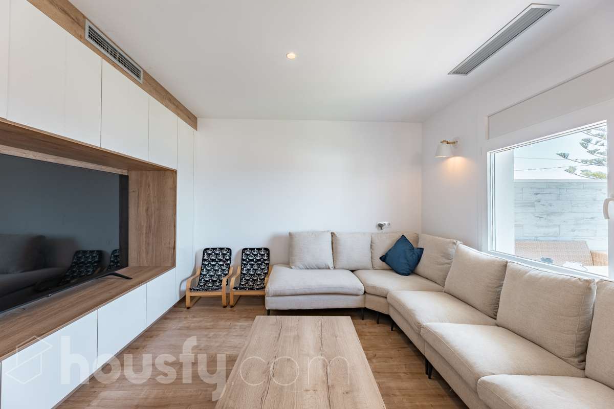 Casa en venta en Avinguda  dels Llimoners,  Canet de Mar-4