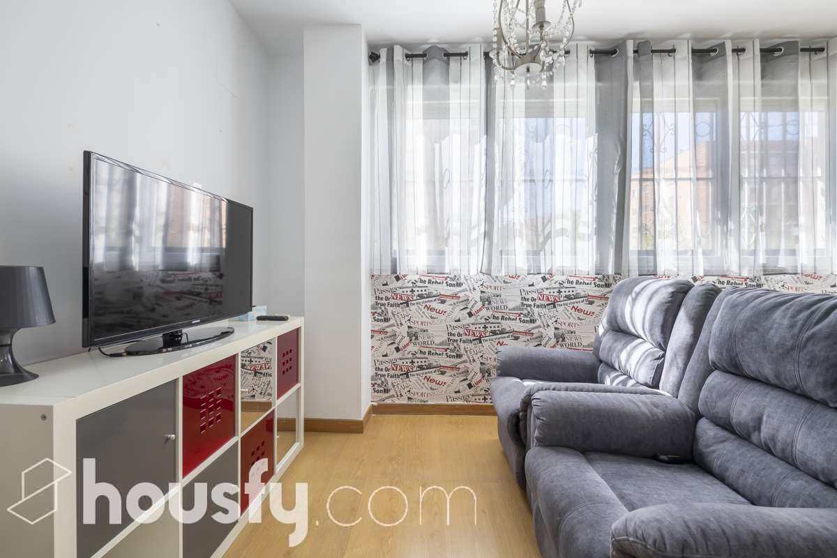 Piso en venta en Calle de Juan XXIII,  Coslada-1
