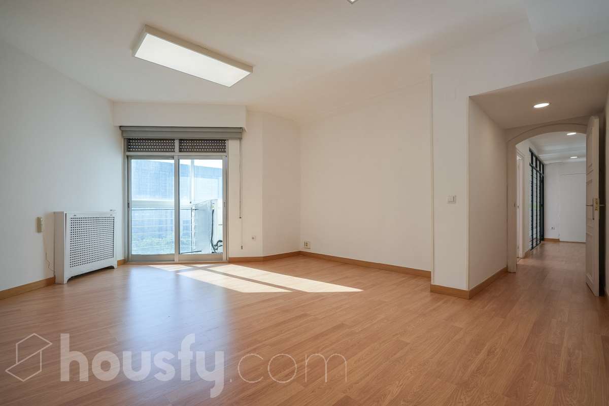 Piso en venta en Paseo Castellana, Tetuán, Madrid-0