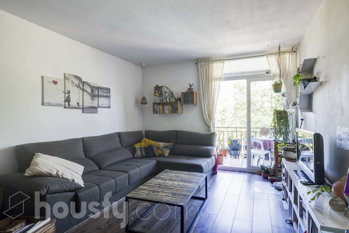 Piso en venta en Calle Almogavers, Sant Martí, Barcelona-1