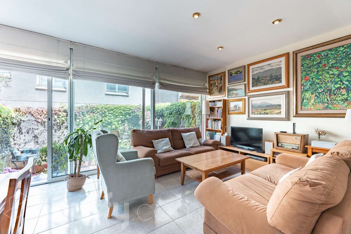 Casa en venta en Carrer de Sant Josep,  Sant Cugat del Vallès-1